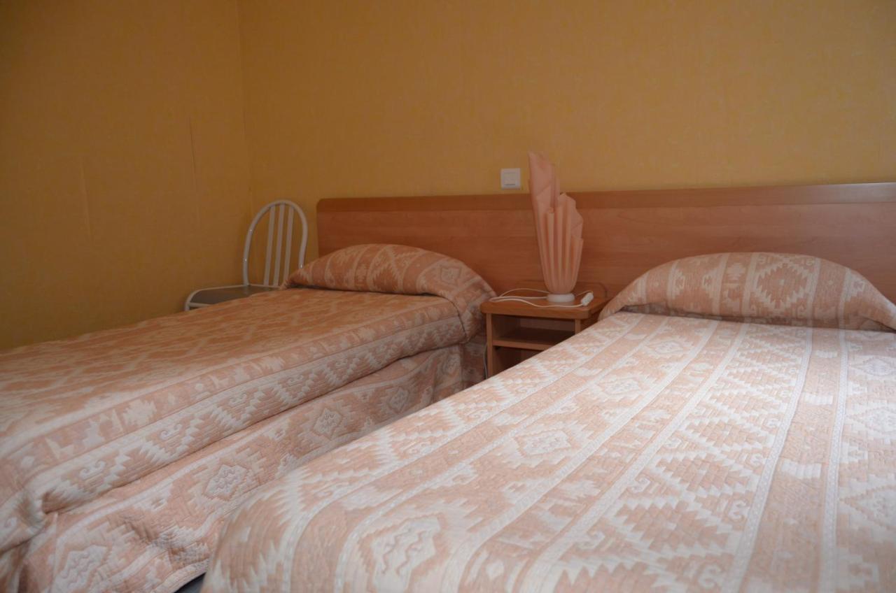 Hotel Montfort Lourdes Ngoại thất bức ảnh