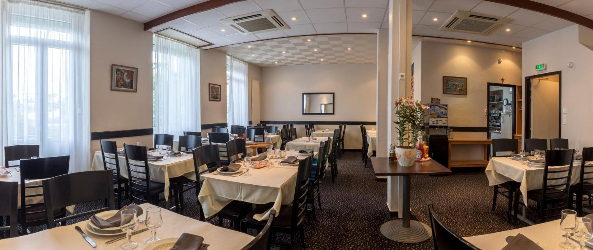 Hotel Montfort Lourdes Ngoại thất bức ảnh